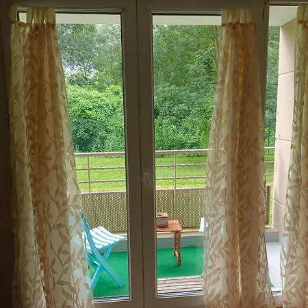 Proche Disneyland Paris - Avec Balcon Sans Vis A Vis - Parking Prive Calme Апартаменты