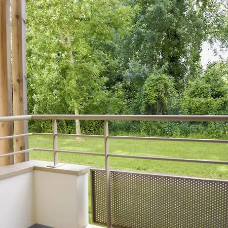 Апартаменты Proche Disneyland Paris - Avec Balcon Sans Vis A Vis - Parking Prive Calme Монтеврен